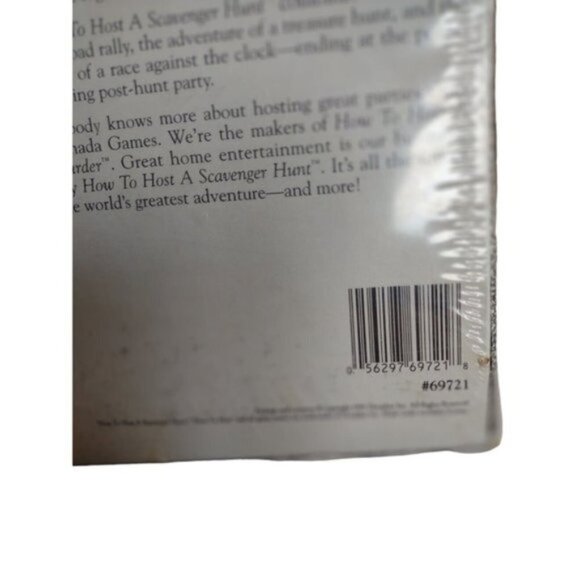 How to Host a Scavenger Hunt Family game - Animal Safari Traveler New Sealed - Picture 6 of 8